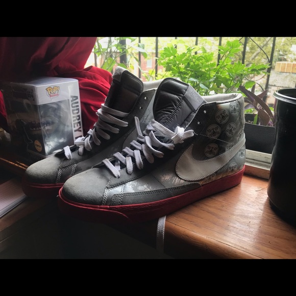Nike Other - Silver/ Grey OSU Blazer Highs